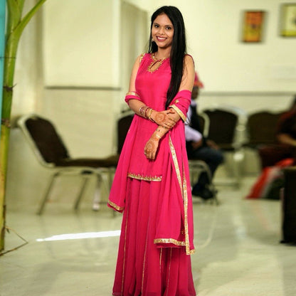 JAANVI SUIT SET