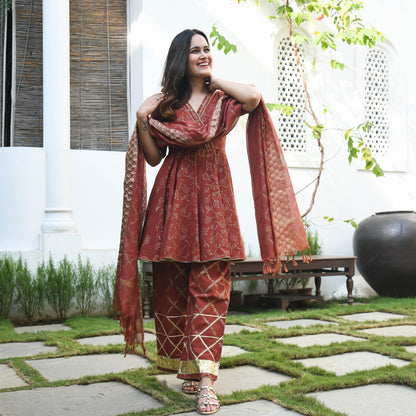 Laaibah Cotton Suit Set