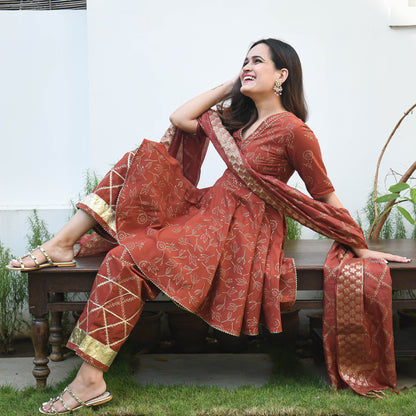 Laaibah Cotton Suit Set