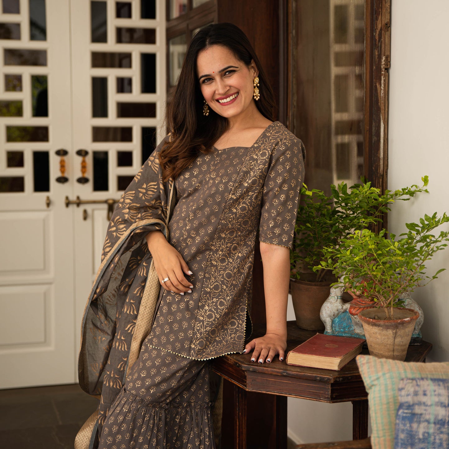 Mahira Gold Suit Set