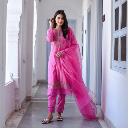 GARIMA SUIT SET
