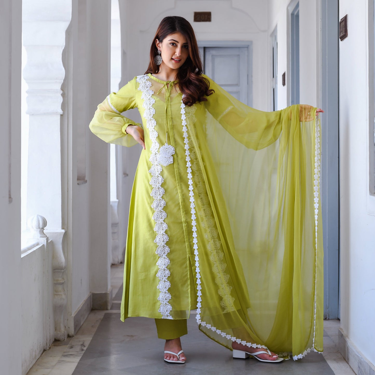 KIRSHI SUIT SET