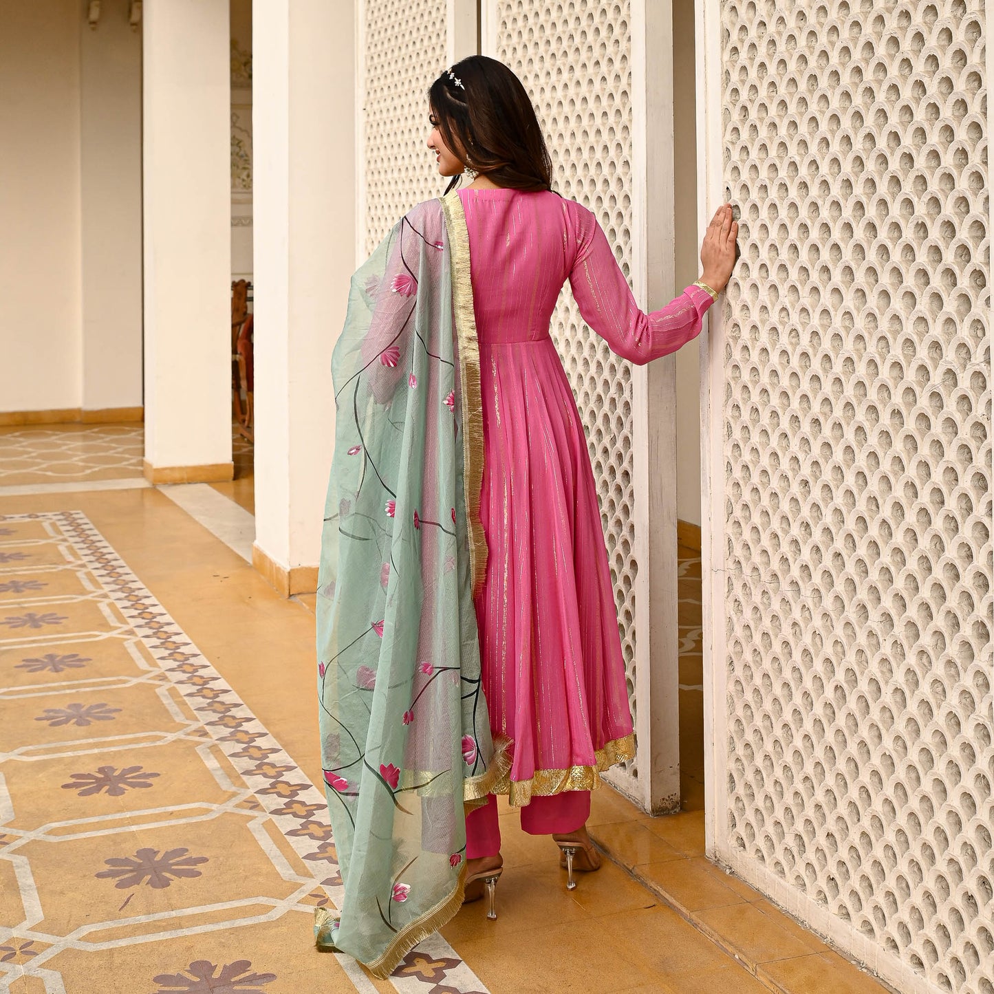 GULABO SUIT SET