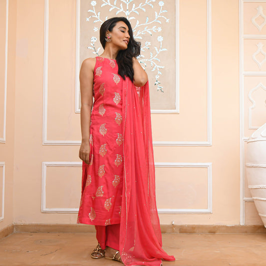 Mayukhi Suit Set