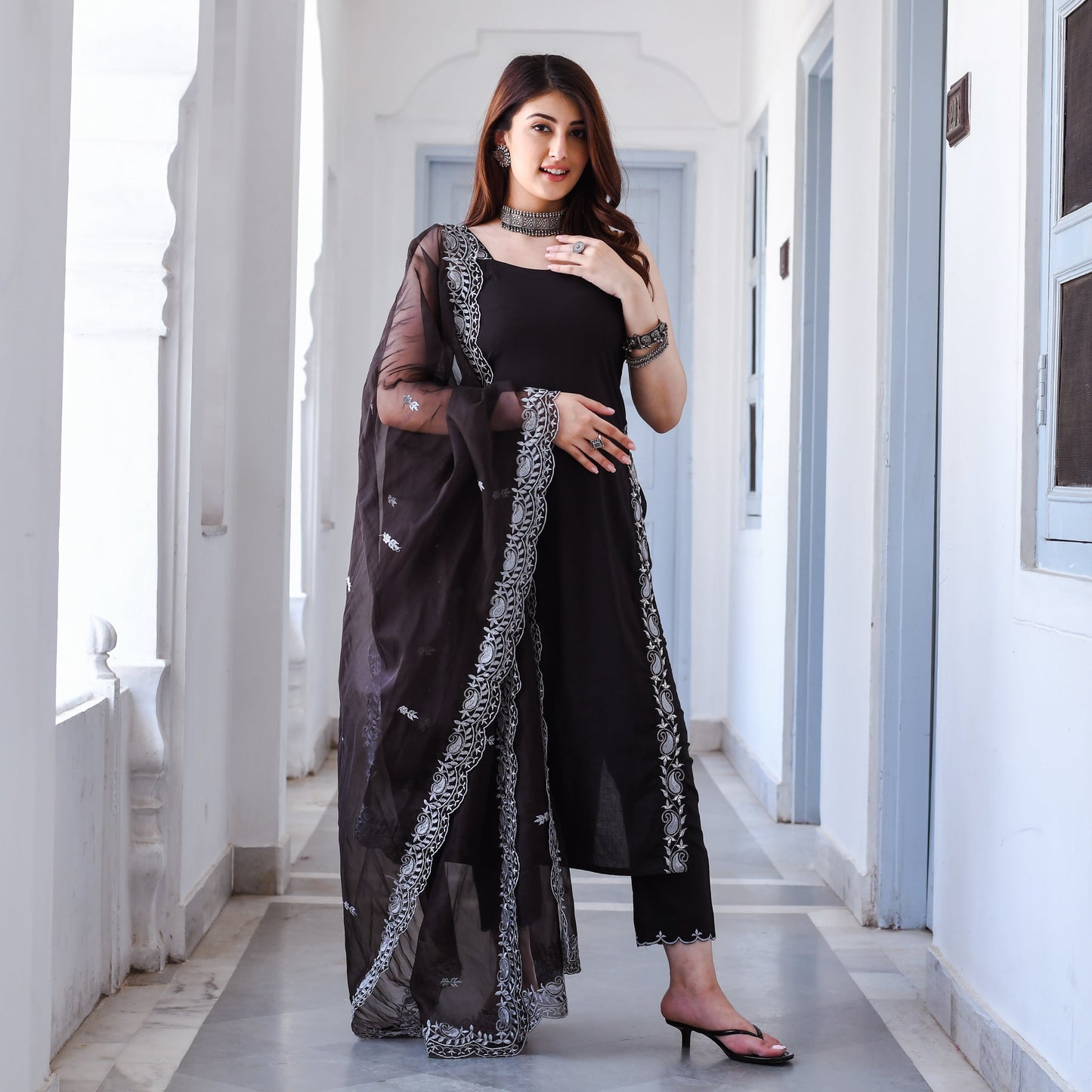 DASYA SUIT SET