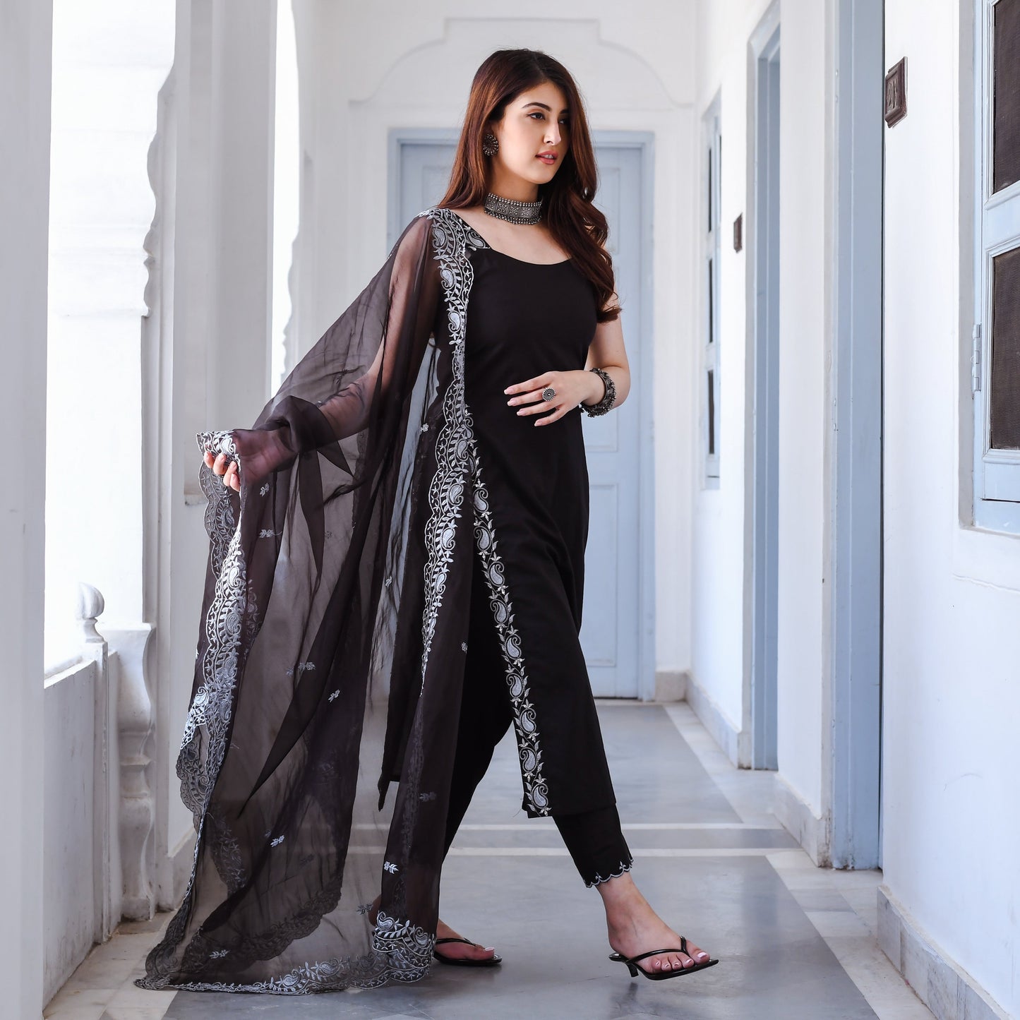 DASYA SUIT SET