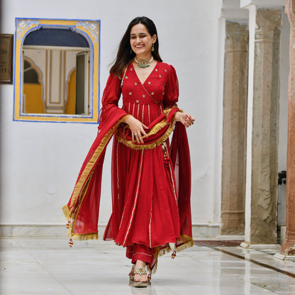 IKRA SUIT SET