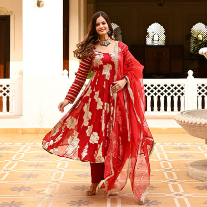 LAILA SUIT SET