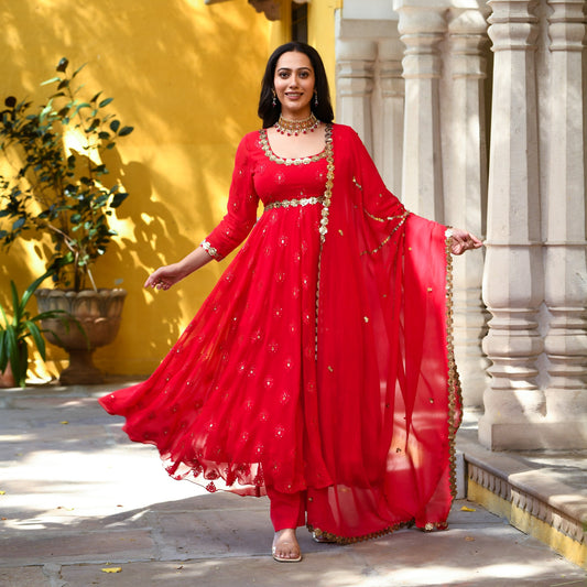 MEGHNA SUIT SET