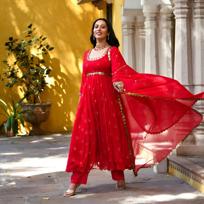 MEGHNA SUIT SET