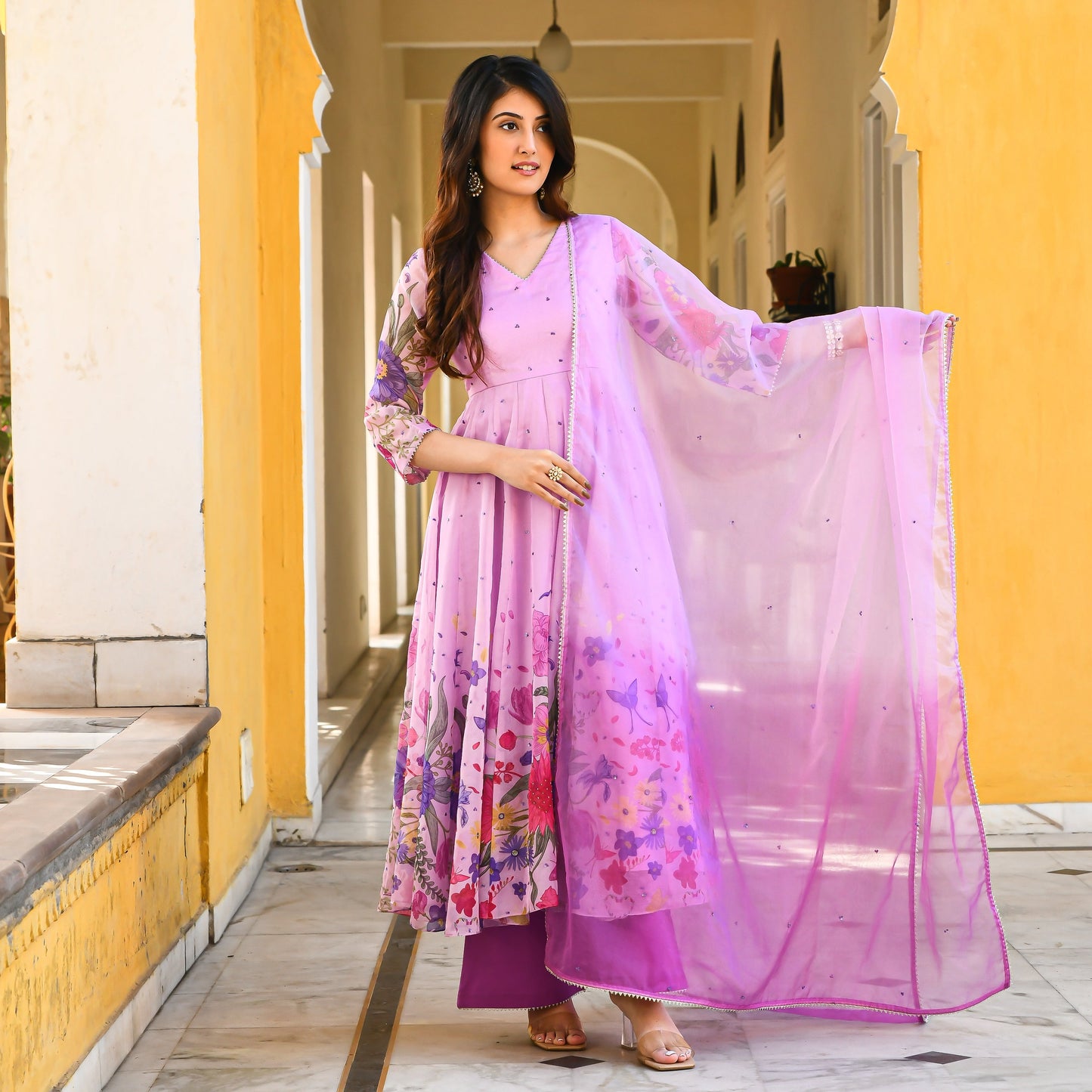 NAYAAB SUIT SET