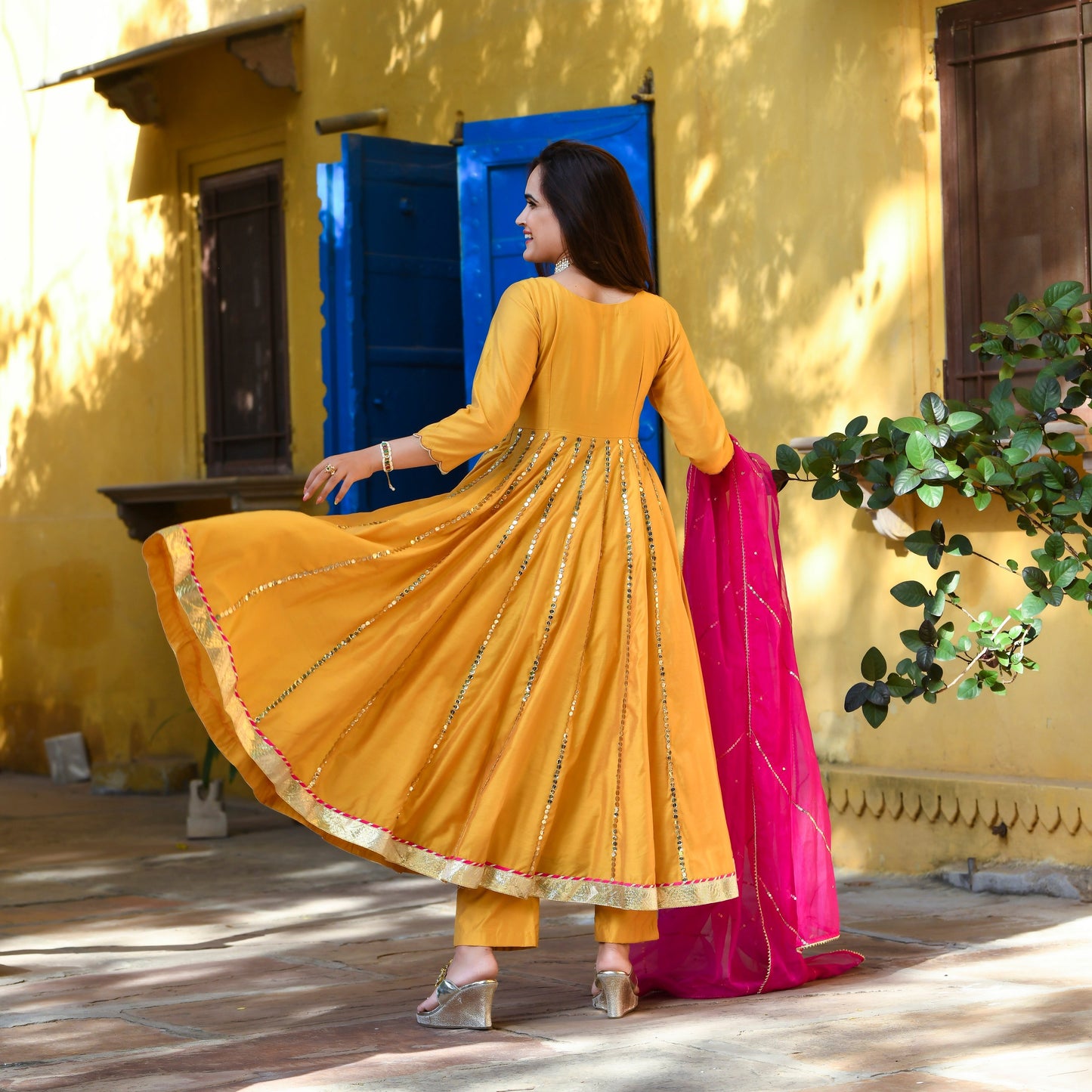 SUHANA SUIT SET