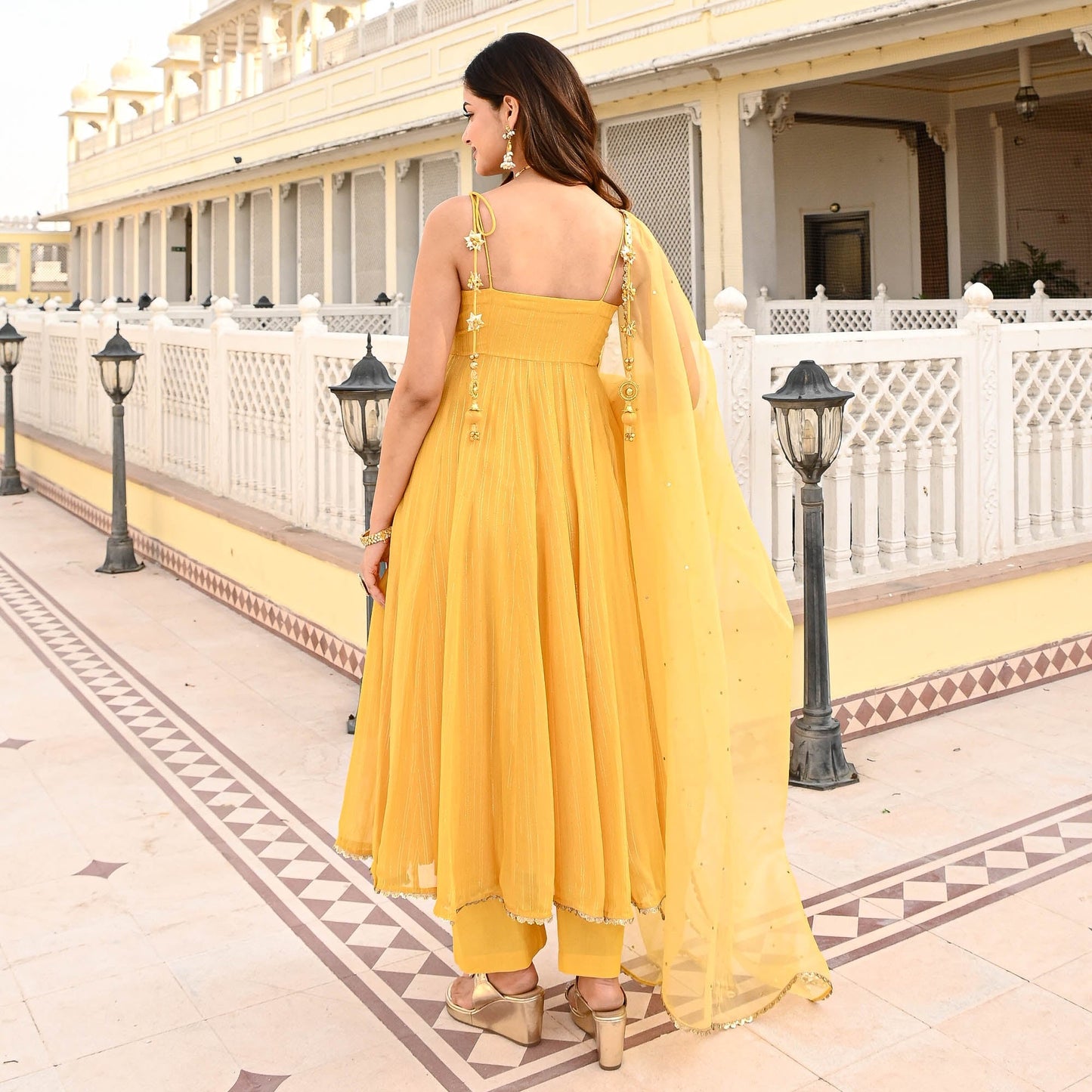 PHILLAURI SUIT SET