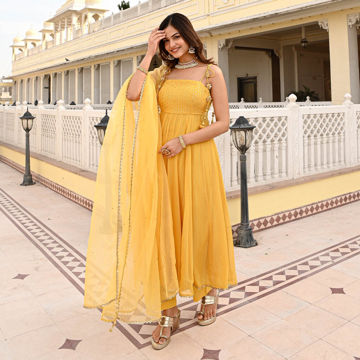 PHILLAURI SUIT SET