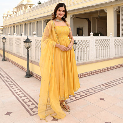 PHILLAURI SUIT SET