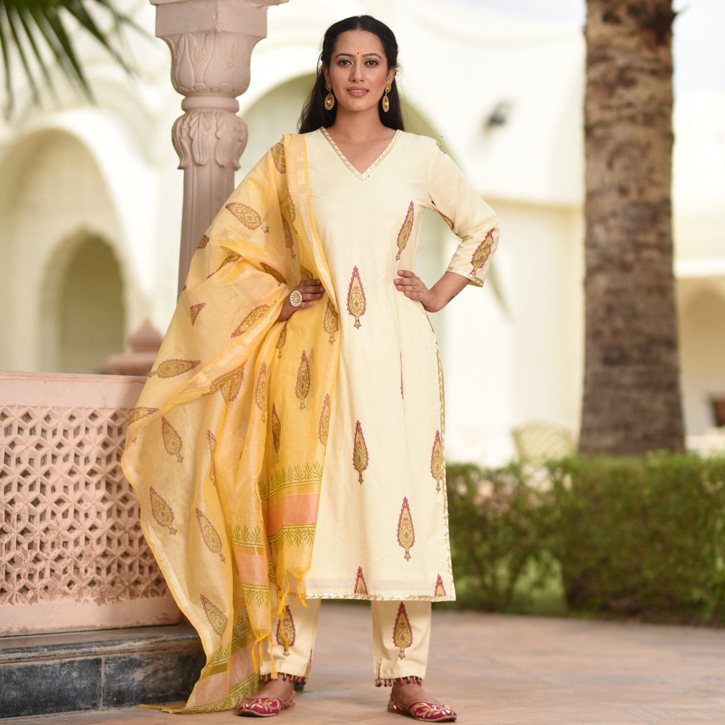 Sakhi Fashions Beige Paisley Cotton Suit Set (Set of 3)