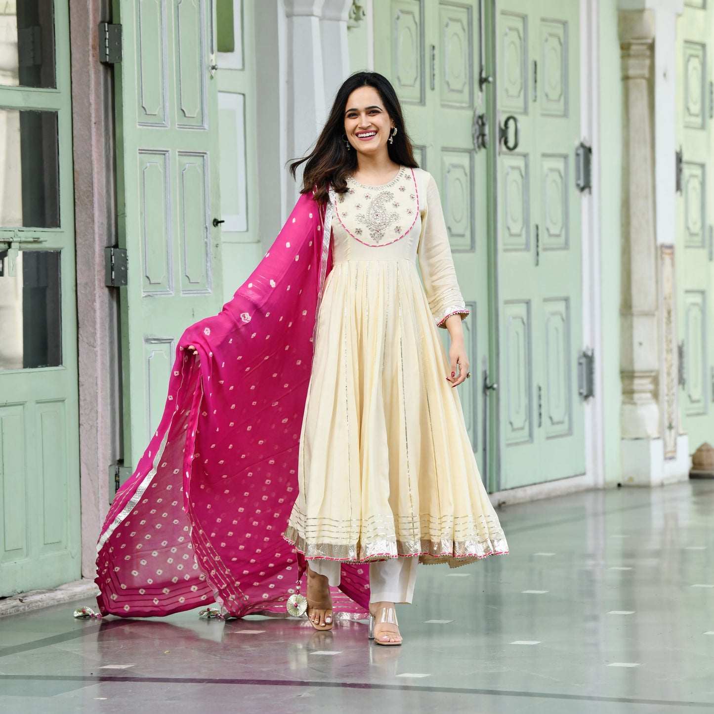 RIWAJ SUIT SET