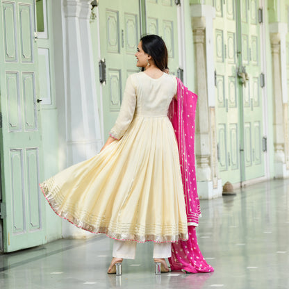 RIWAJ SUIT SET