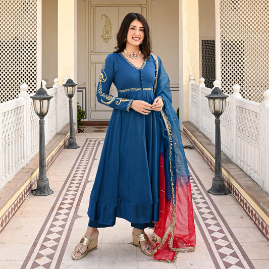 PARNIKA SUIT SET