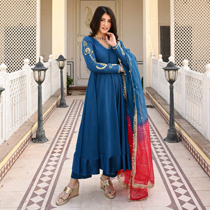 PARNIKA SUIT SET