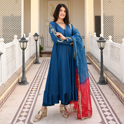 PARNIKA SUIT SET