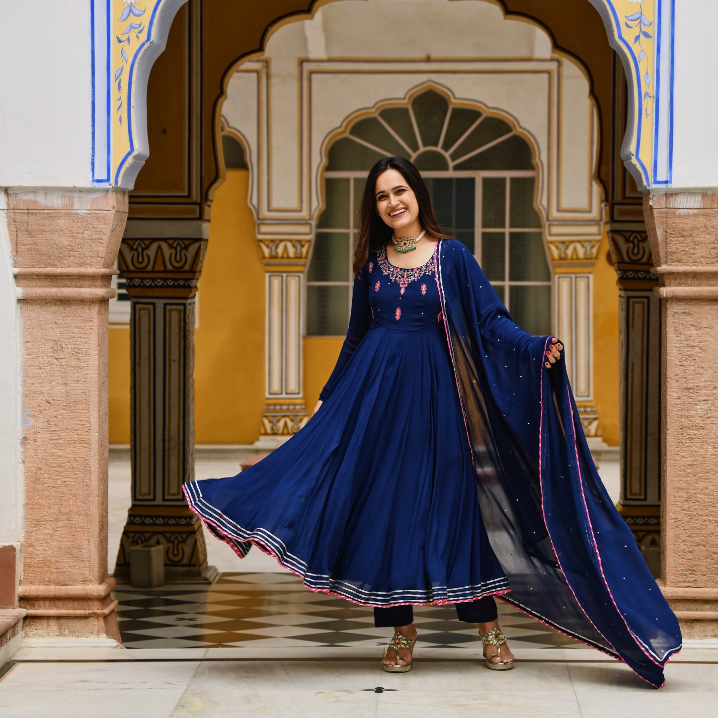 MARYAN SUIT SET