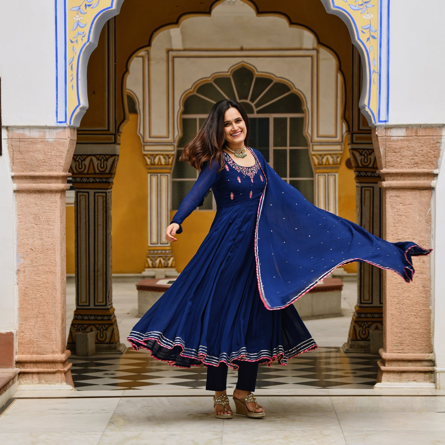 MARYAN SUIT SET