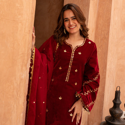 JODHA SUIT SET