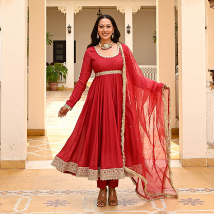 NAVRANG SUIT SET