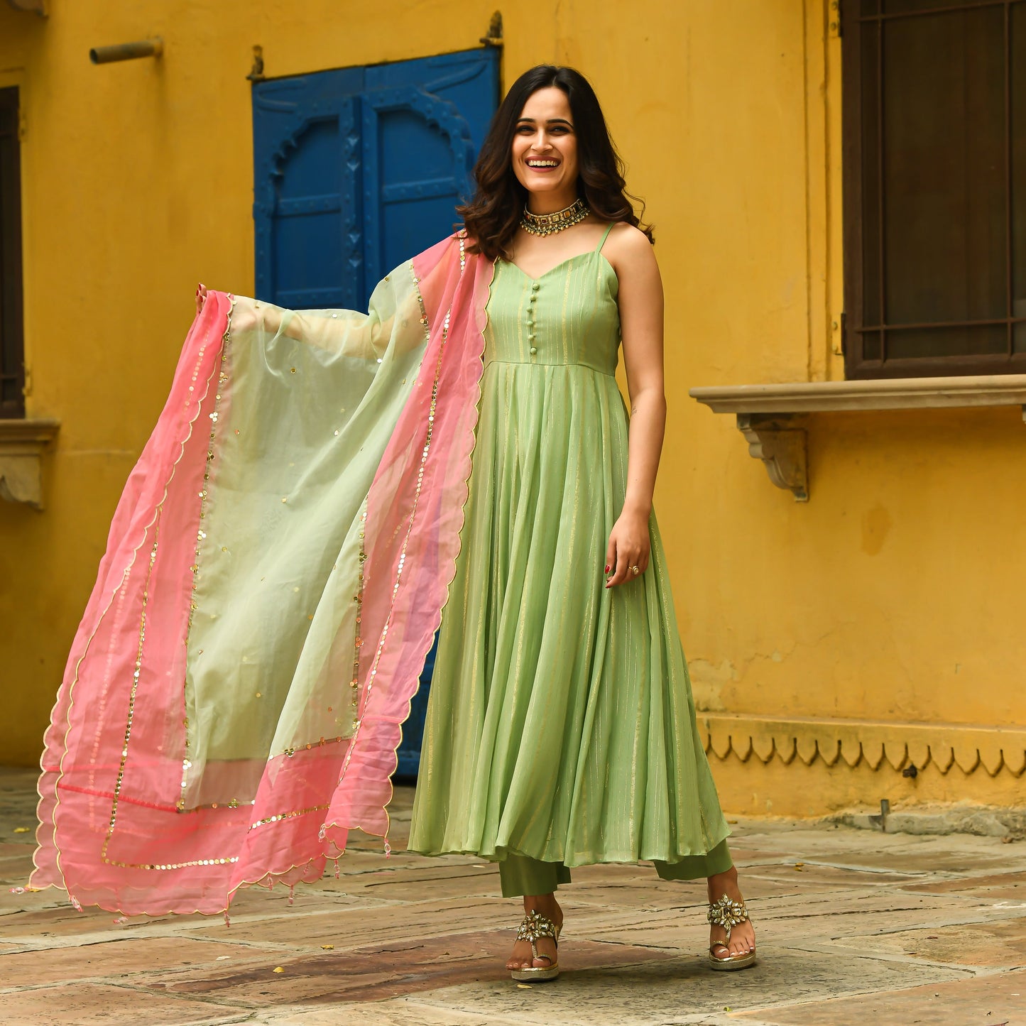 NETRA SUIT SET