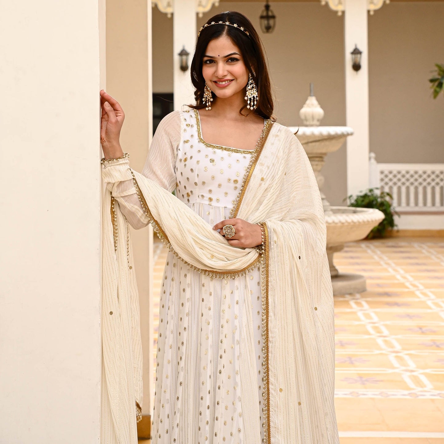 CHANDANI SUIT SET