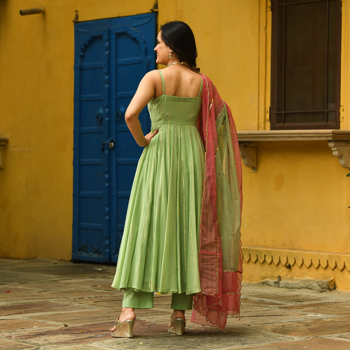 NETRA SUIT SET