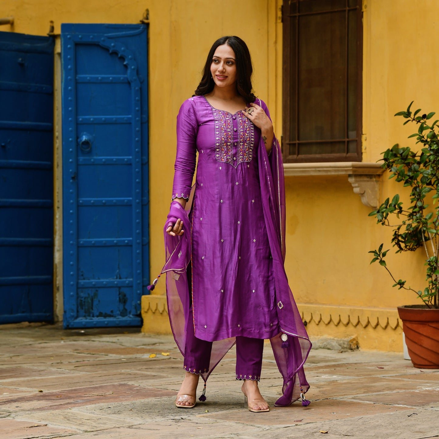 PARIDHI SUIT SET