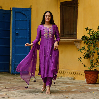 PARIDHI SUIT SET