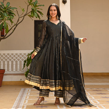 KAMLI SUIT SET