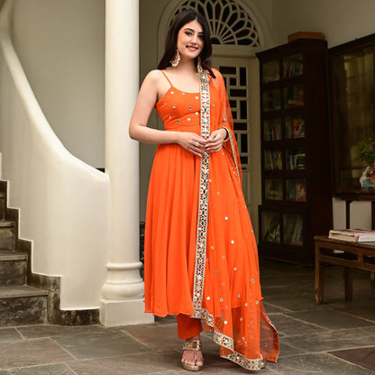 DEVI SUIT SET