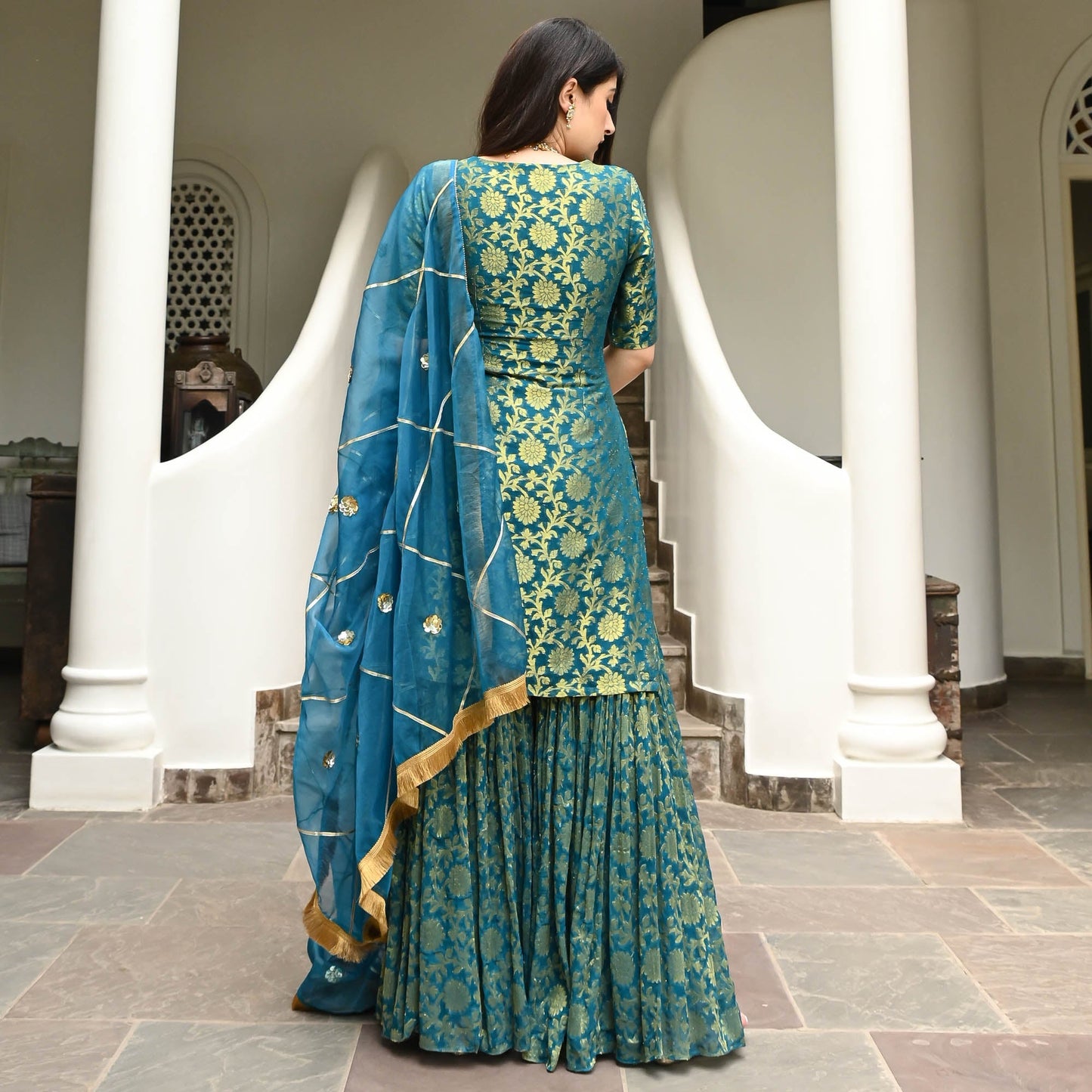 VAIBHAVI SUIT SET