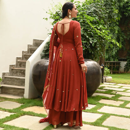 AABHA SUIT SET