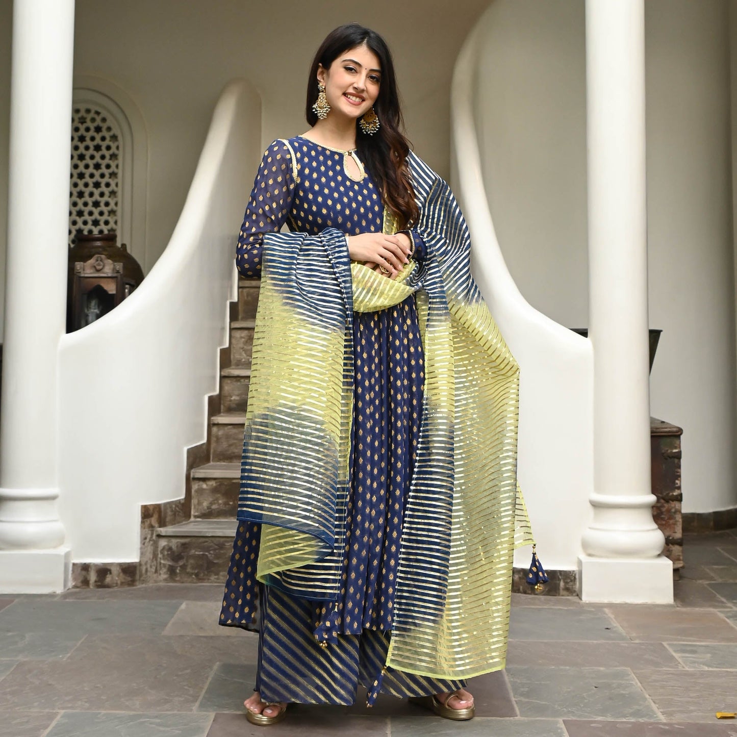 SHREE SUIT SET