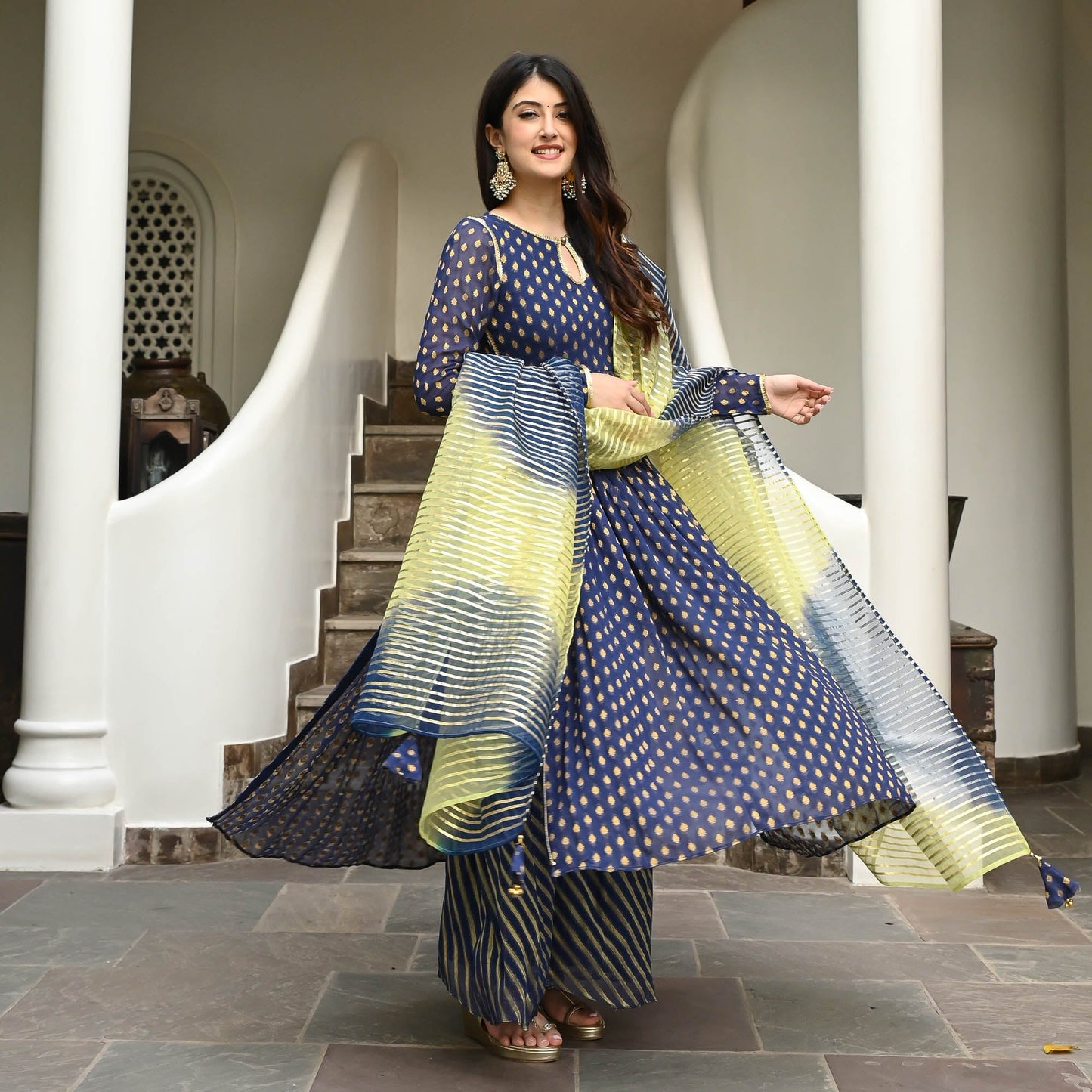 SHREE SUIT SET