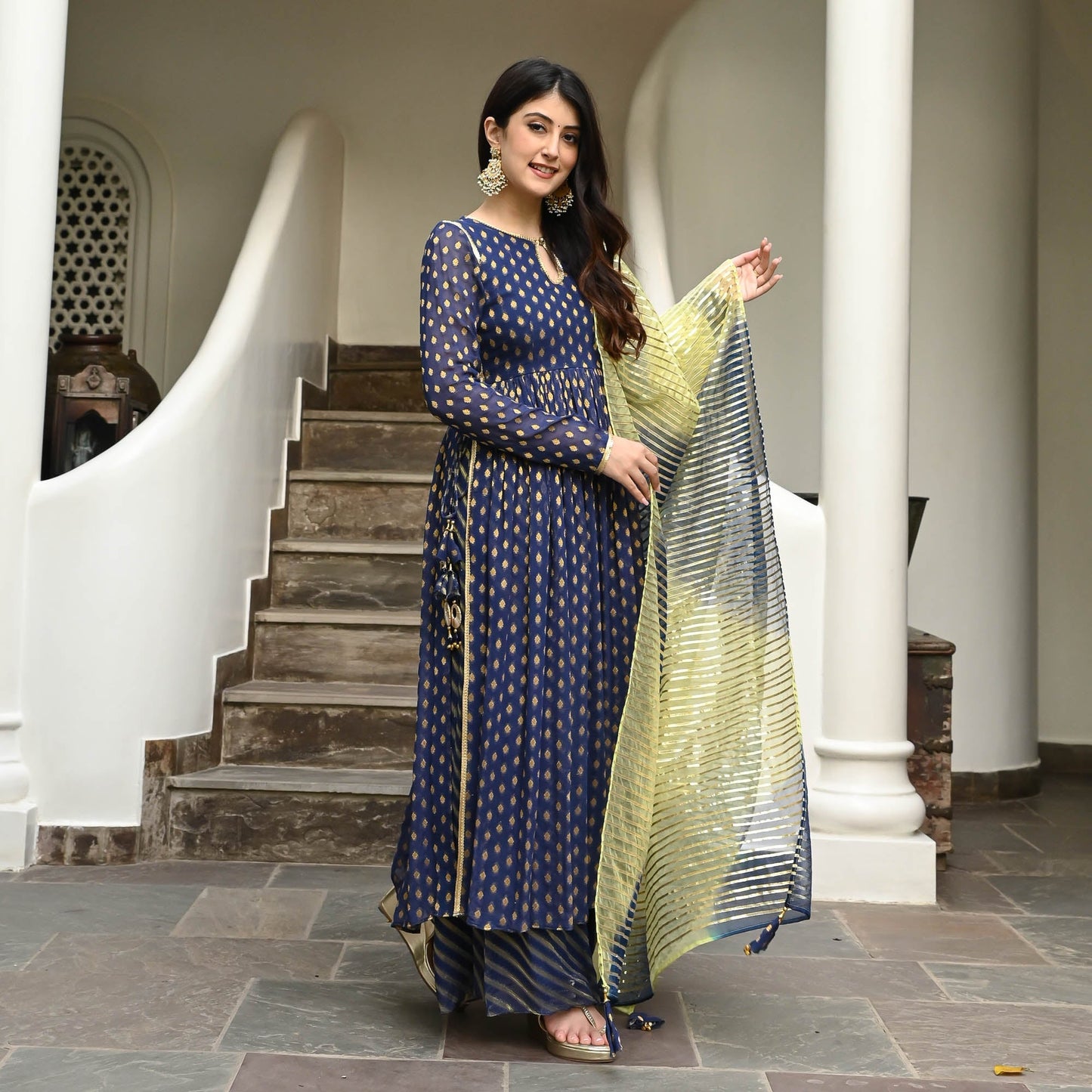 SHREE SUIT SET