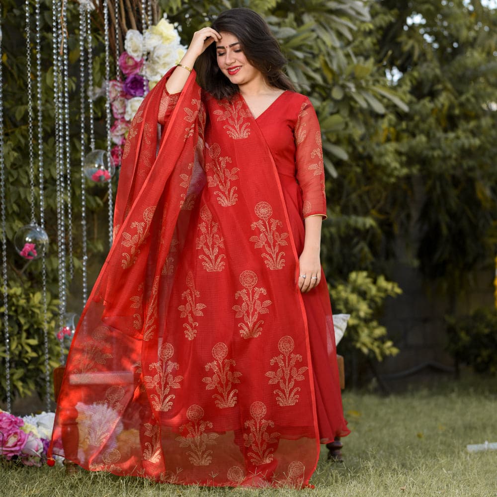 Doriya Suit Set