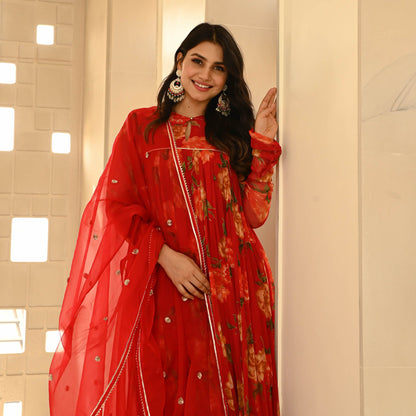 Sakhi Fashions Red Floral Chiffon Suit Set