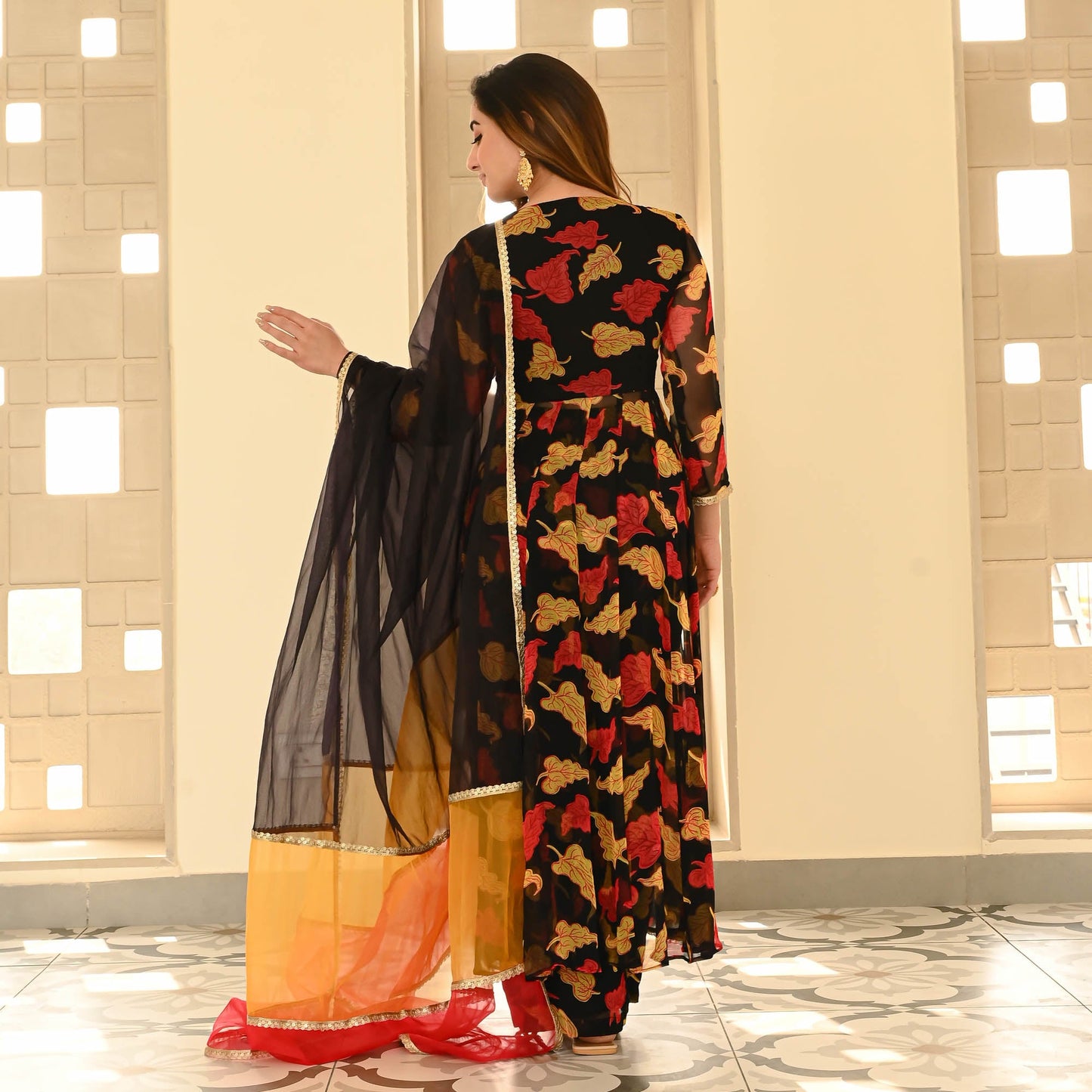 Sakhi Fashions Black Leaf Chiffon Suit Set