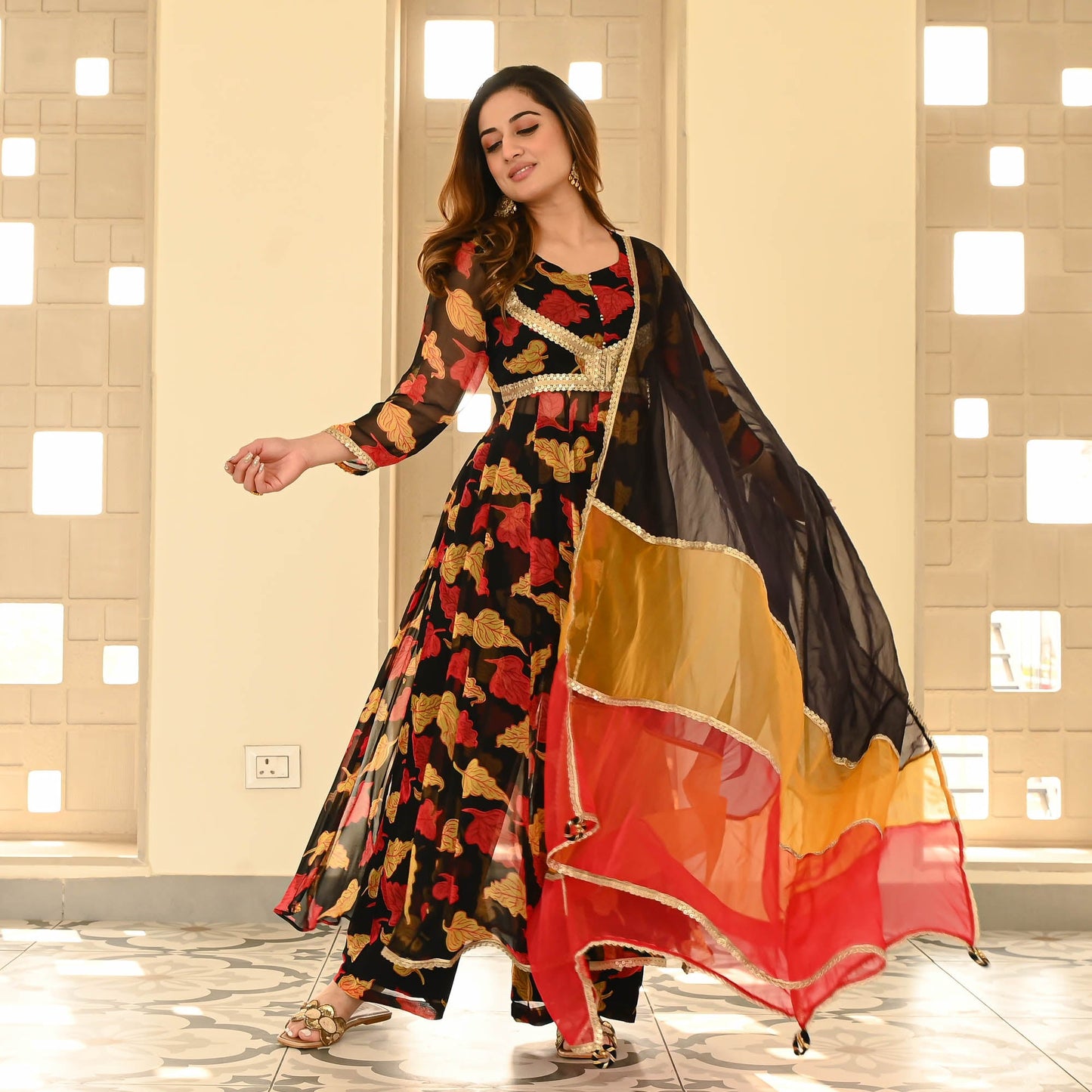 Sakhi Fashions Black Leaf Chiffon Suit Set