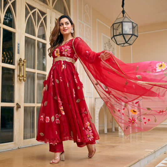 Sakhi Fashions Aurora Organza Handpainted Suit Set