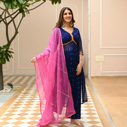 Sakhi Fashions Pink Blue Bandhej Suit Set