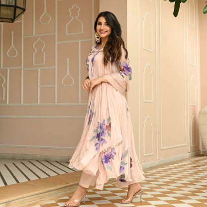 Delicacy Handpainted Suit Set