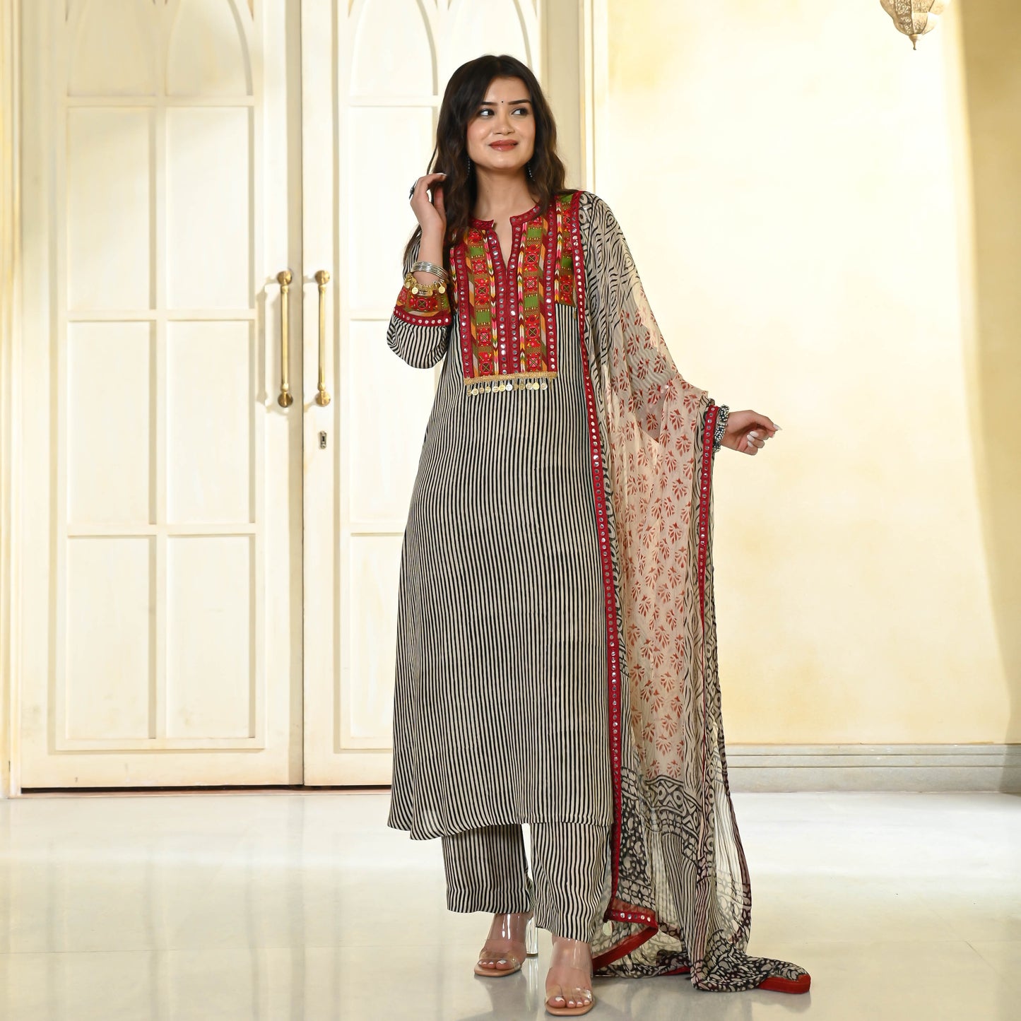 Lines Natural Dye Suit Set