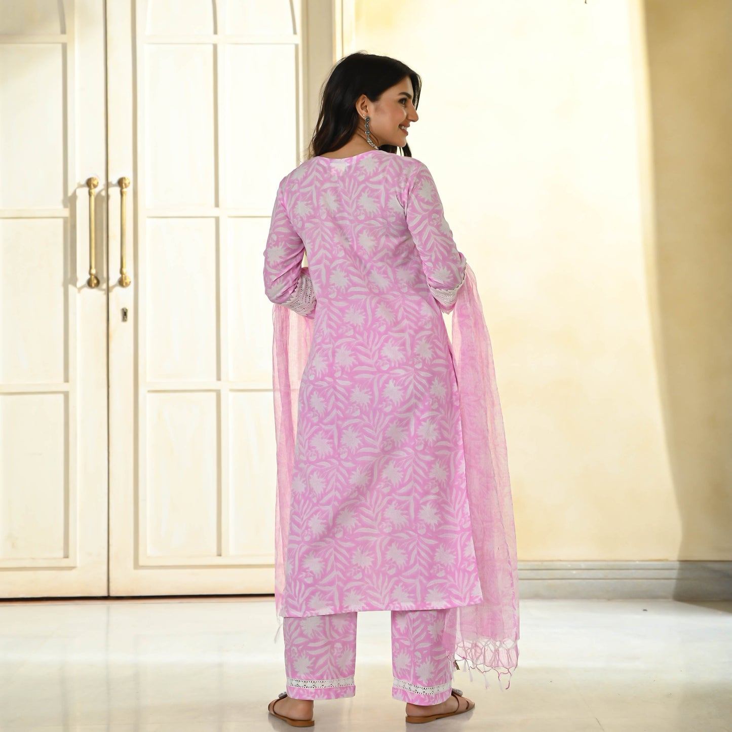 Sakhi Fashions Baby Pink Handblock Printed Suit Set
